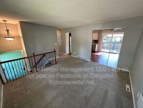 1201 Golfview Dr in Grain Valley, MO - Building Photo - Building Photo