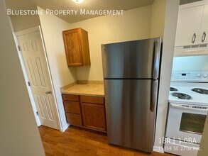 11359 SE 27th Ave in Portland, OR - Building Photo - Building Photo