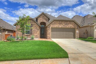 2287 Gran Cielo Trl in New Braunfels, TX - Building Photo - Building Photo