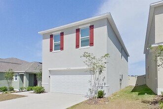 32020 Katelin Cir in Leesburg, FL - Building Photo - Building Photo