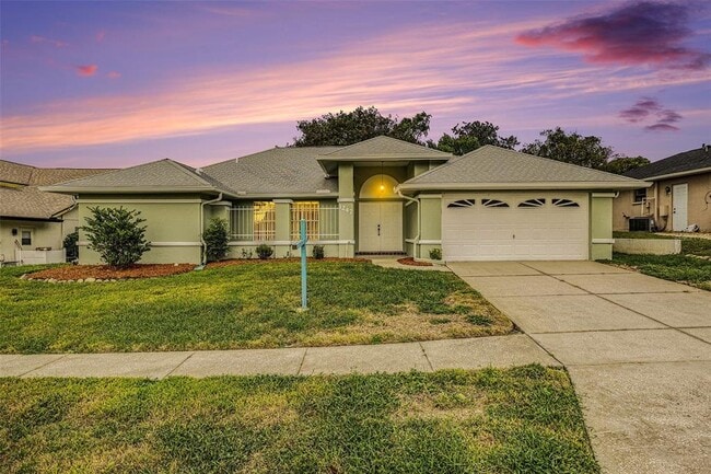 1247 Venetia Dr in Spring Hill, FL - Building Photo - Building Photo