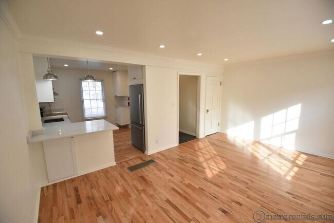 35 E Blenkner St in Columbus, OH - Foto de edificio - Building Photo