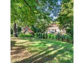 4520 Vandervork Ave in Edina, MN - Building Photo - Building Photo