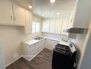14953 Sylvan St in Los Angeles, CA - Building Photo - Building Photo