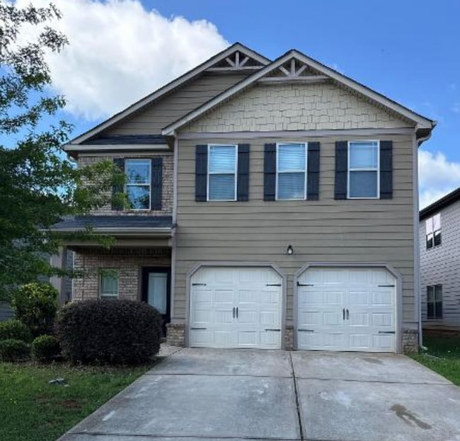 property at 2620 Cornwall Dr