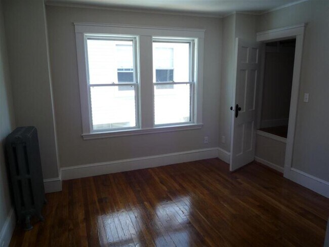 17 Milton St, Unit 2 in Cambridge, MA - Building Photo - Building Photo