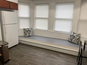 404 W Clinton St, Unit 2 in Elmira, NY - Building Photo - Building Photo