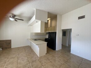 66436 12th St-Unit -A in Desert Hot Springs, CA - Foto de edificio - Building Photo