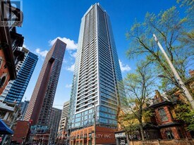 609 Sherbourne St, Unit 3806 in Toronto, ON - Building Photo