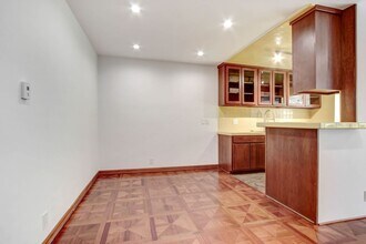 807 5th St in Santa Monica, CA - Foto de edificio - Building Photo