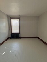 77 Birch St in Lewiston, ME - Building Photo - Building Photo