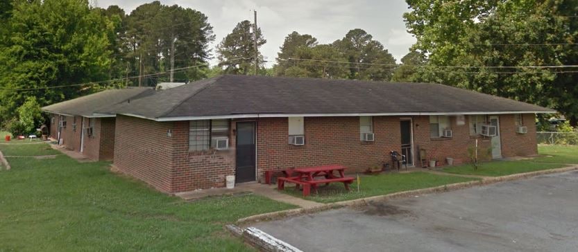 3800 Glen Ln in Tuscaloosa, AL - Foto de edificio