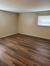 333 N Detroit St-Unit -8 in Kenton, OH - Building Photo - Building Photo