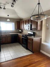 1103 Deepwoods Trail in Leander, TX - Building Photo - Building Photo