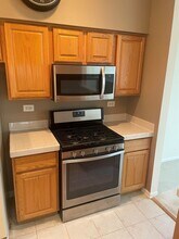 3092 Kentshire Cir in Naperville, IL - Building Photo - Building Photo