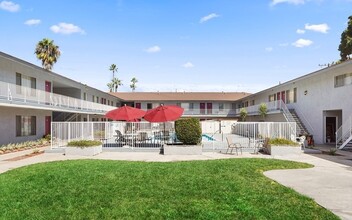 Adelphi Apartments in Anaheim, CA - Building Photo - Building Photo