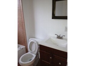 224 Calumet St-Unit -224 in Boston, MA - Building Photo - Building Photo