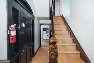 1225 Spruce St in Philadelphia, PA - Building Photo - Building Photo