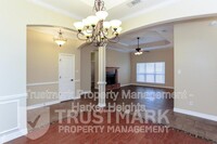 2504 Boxwood Dr in Harker Heights, TX - Foto de edificio - Building Photo