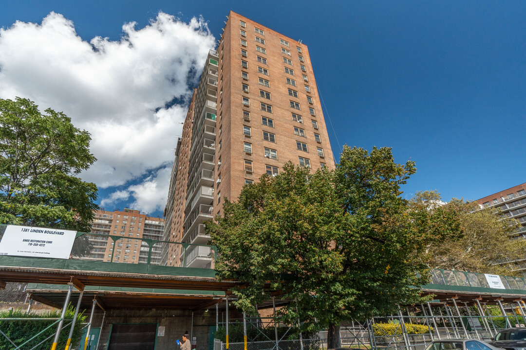 Patrick Gorman Apartments in Brooklyn, NY - Foto de edificio