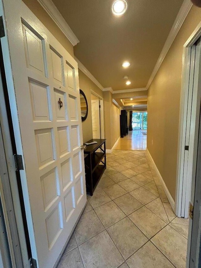 5399 Cribari Crest in San Jose, CA - Building Photo - Building Photo