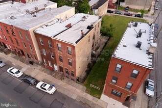 1834 W Diamond St in Philadelphia, PA - Building Photo - Building Photo