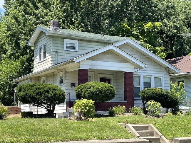 property at 120 S 40th St