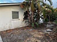 460 Briarwood Rd in Venice, FL - Building Photo - Building Photo