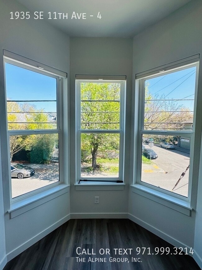property at 1935 SE 11th Ave