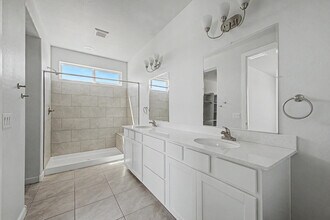 13316 S 190th Ave in Buckeye, AZ - Building Photo - Building Photo