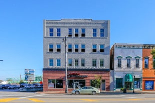 1301 Winchester Ave in Ashland, KY - Building Photo