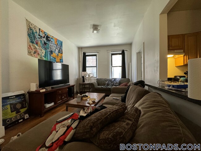 1254 Commonwealth Ave