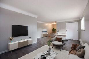 307 Pearl St in Reading, OH - Building Photo