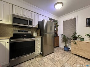 279 Bridge St in Stamford, CT - Building Photo - Building Photo