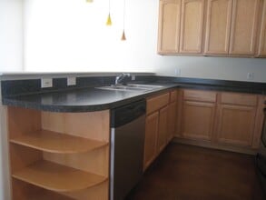 1501 E 3rd St, Unit B in Austin, TX - Building Photo - Building Photo