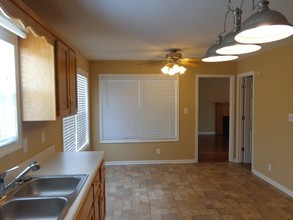 210 Cody Ct in Clarksville, TN - Building Photo - Building Photo