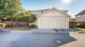 4732-4736 Starbuck Ave in Santa Rosa, CA - Building Photo