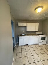 139 N Water Ave in Sharon, PA - Building Photo - Building Photo