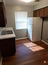 1319 Chardon Ct, Unit D in Dayton, OH - Building Photo - Building Photo