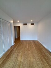 691 Massachusetts Ave, Unit 408R in Boston, MA - Foto de edificio - Building Photo