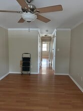 8124 Ryers Ave, Unit 2nd FL in Philadelphia, PA - Foto de edificio - Building Photo