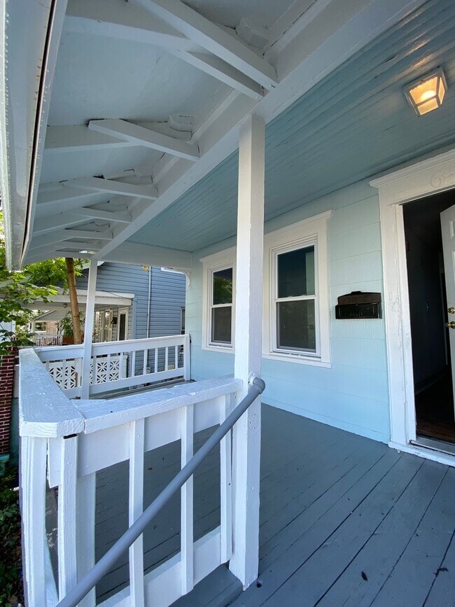613 Pine St in Asbury Park, NJ - Building Photo - Building Photo