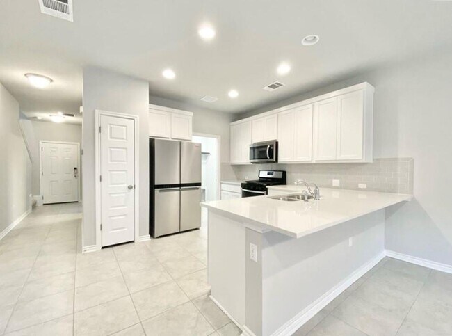 1720 Fountain Bridge Dr in Leander, TX - Building Photo - Building Photo