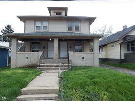 319 W 40th St in Indianapolis, IN - Building Photo