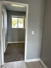 3418 Fenton Rd, Unit #3 in Flint, MI - Building Photo - Building Photo