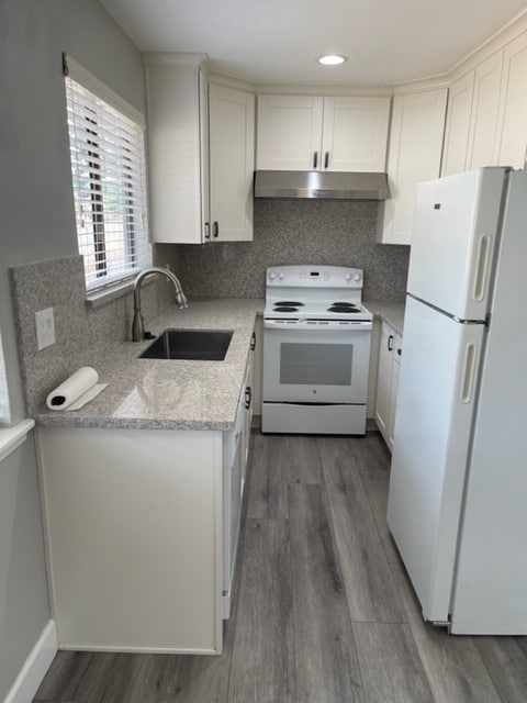 502 Hope Ter, Unit 2