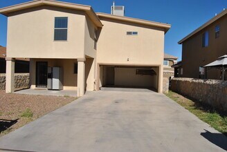 4029 Hueco Land Ln in El Paso, TX - Building Photo - Building Photo