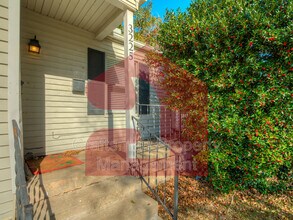 3225 NW 33rd St in Oklahoma City, OK - Foto de edificio - Building Photo