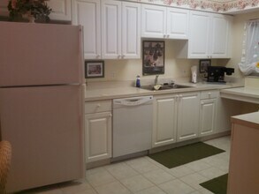 4220 Central Sarasota Pky, Unit 1216 in Sarasota, FL - Building Photo - Building Photo
