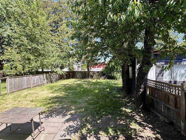 103A 103A Ave in Surrey, BC - Building Photo - Building Photo